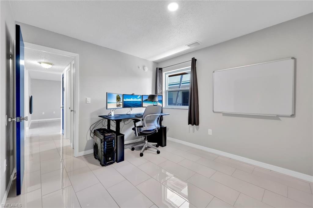 MARK I - Residential