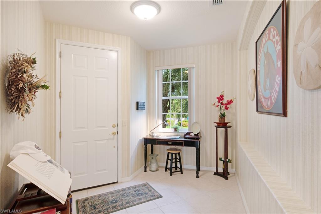 LAKE BARRINGTON - Residential