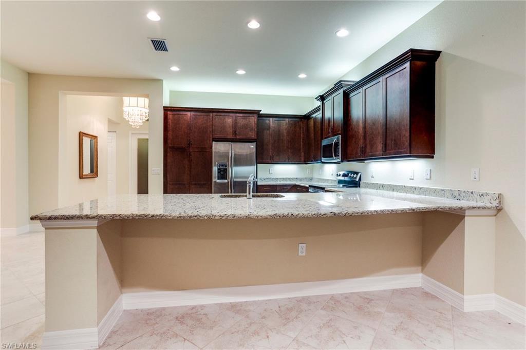 RIVERSTONE - Residential