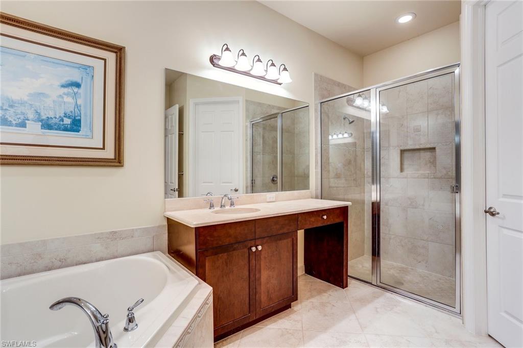 RIVERSTONE - Residential