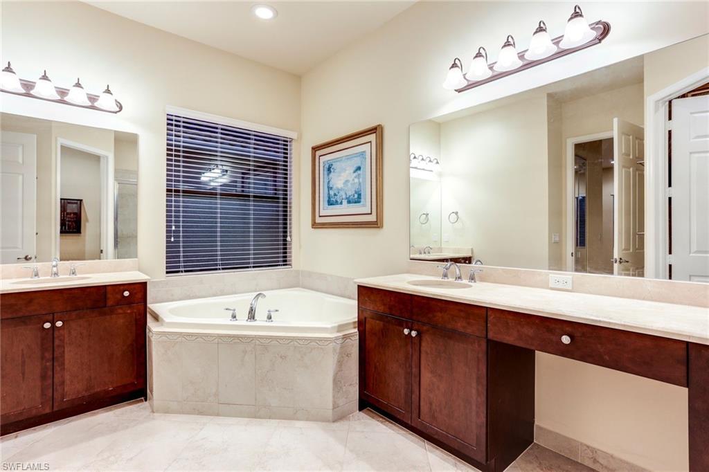 RIVERSTONE - Residential