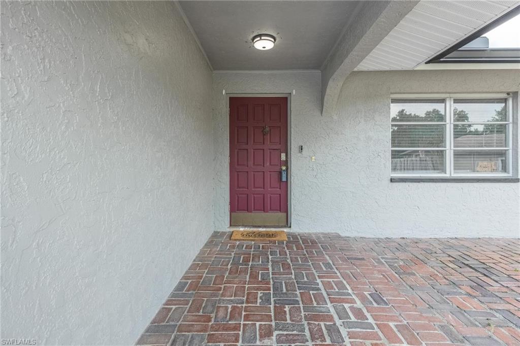 FORT MYERS SHORES - Residential