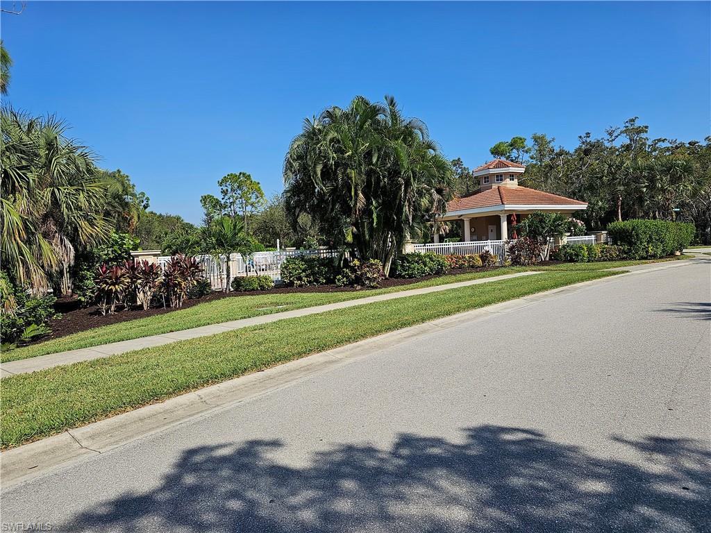 BELL TOWER PARK - Residential