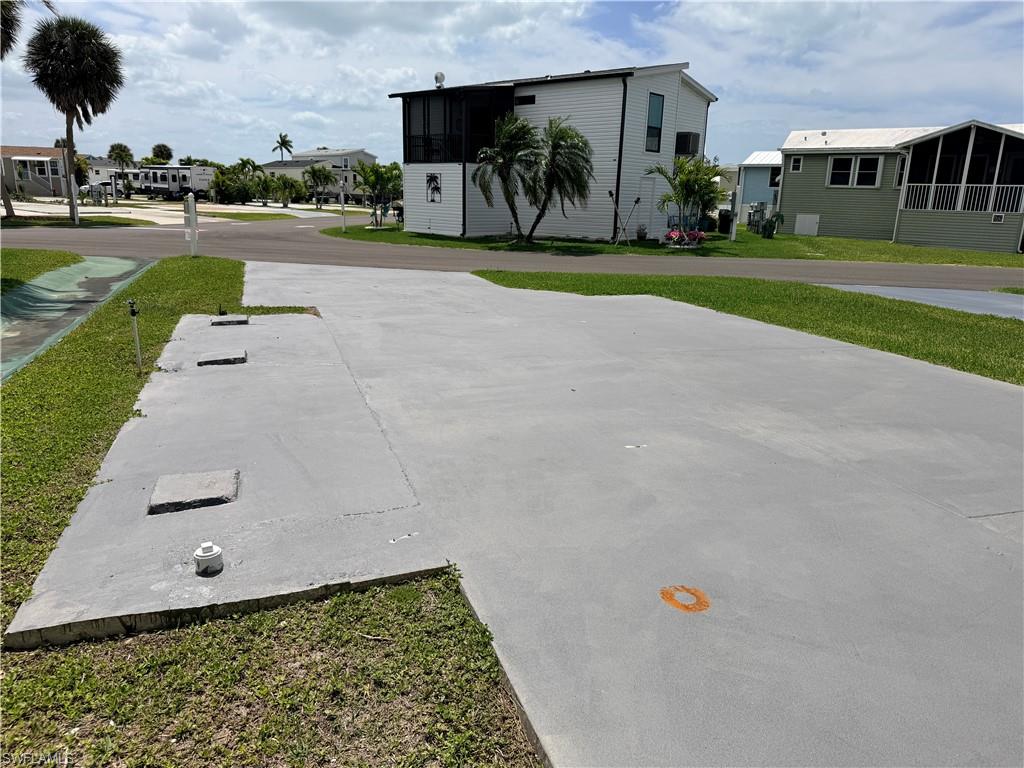 PALMETTO PALMS R V - Land