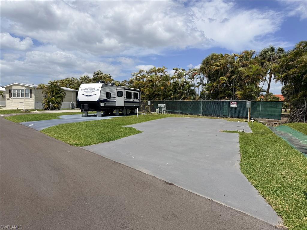 PALMETTO PALMS R V - Land