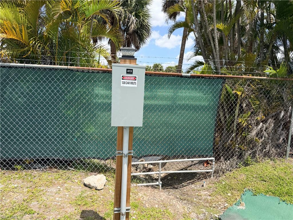 PALMETTO PALMS R V - Land