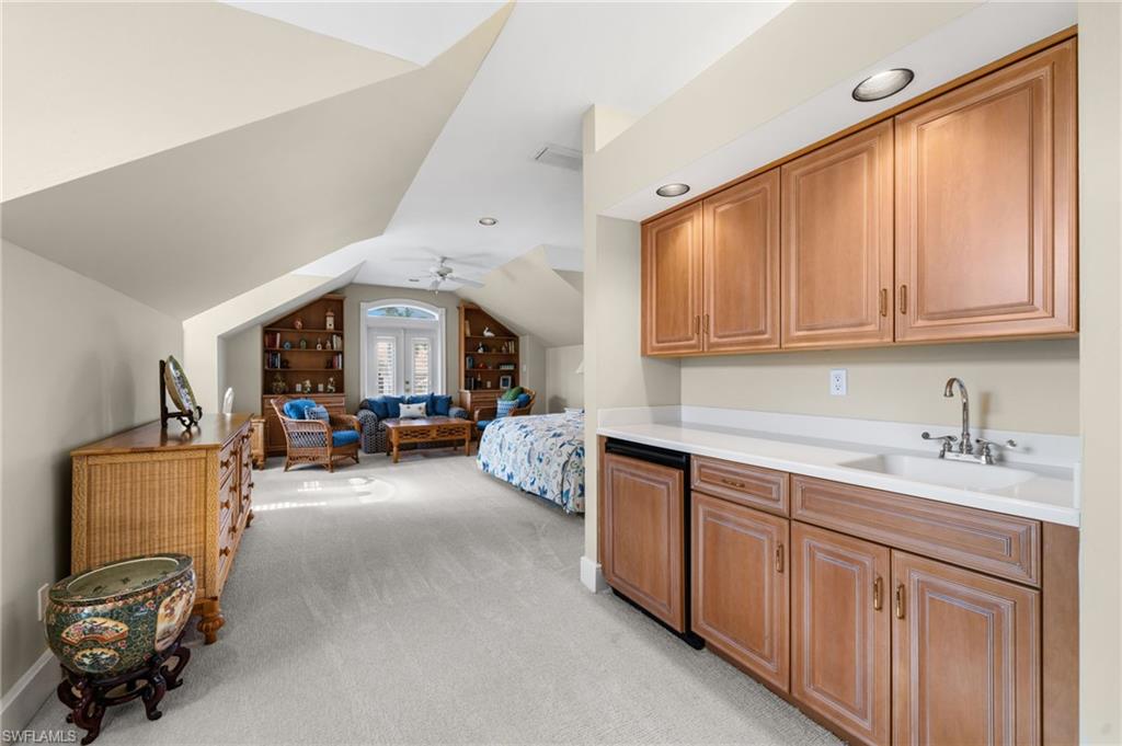 ESTATES AT GREY OAKS - Residential