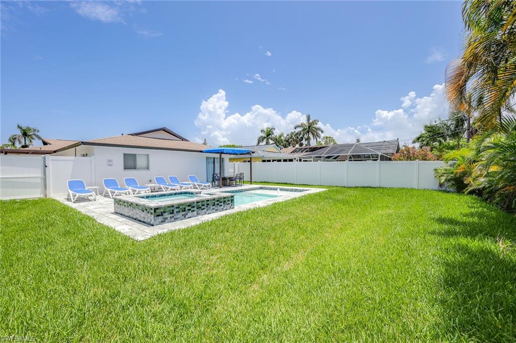 NAPLES PARK - Residential