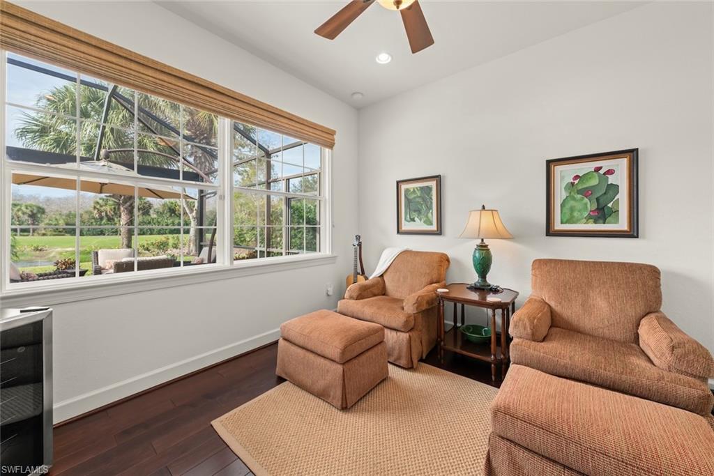 HOLLYBROOK - Residential