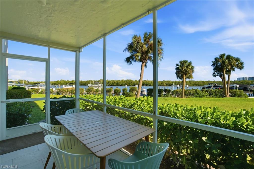 MARINERS COVE - Residential