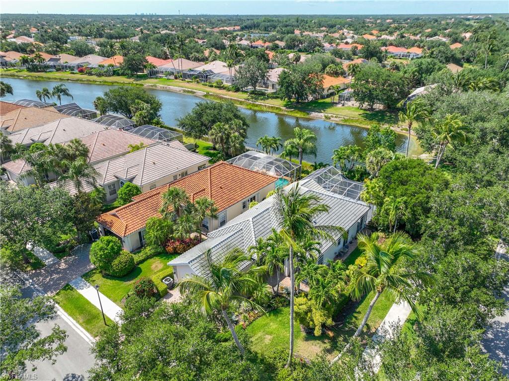 3803 Valentia WAY