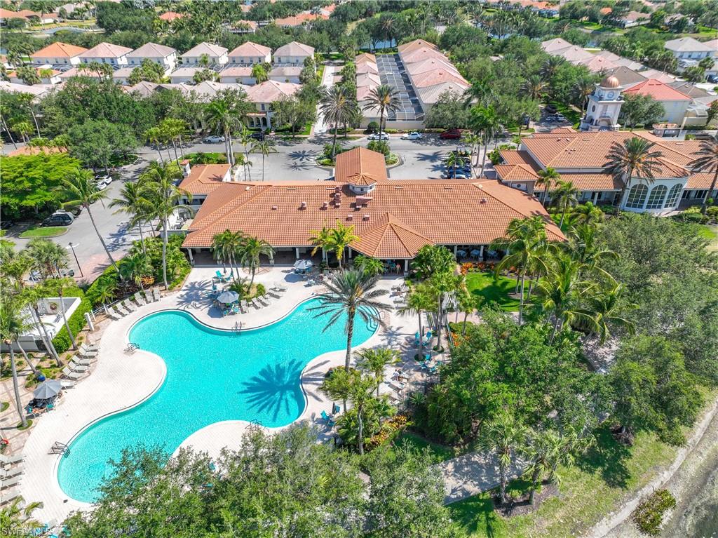 ISLAND WALK - Residential