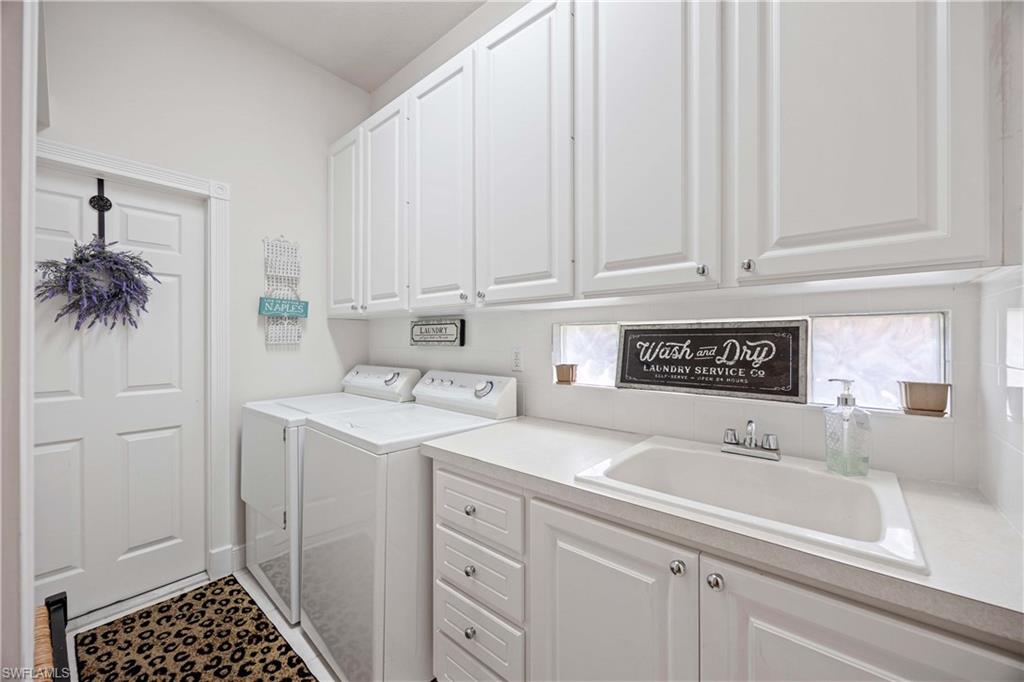 ISLAND WALK - Residential