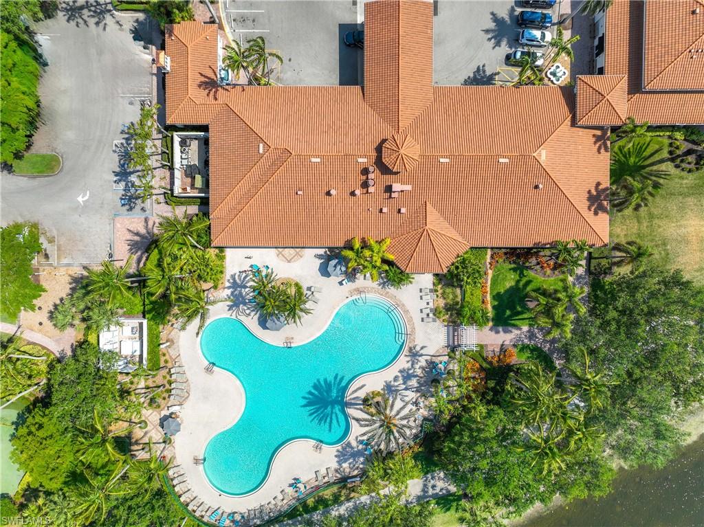 ISLAND WALK - Residential