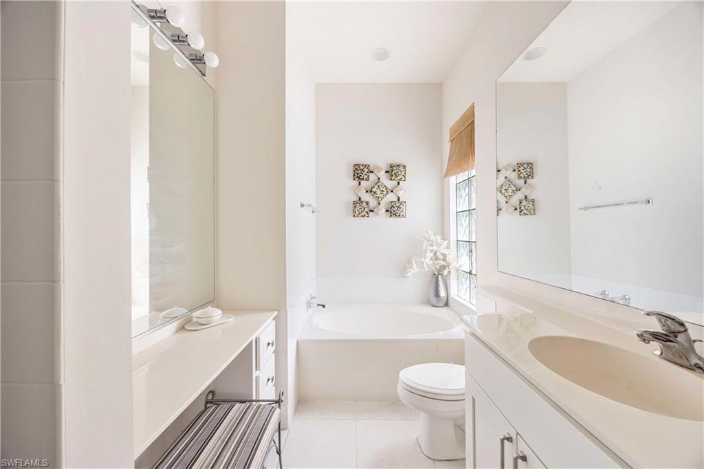 ISLAND WALK - Residential