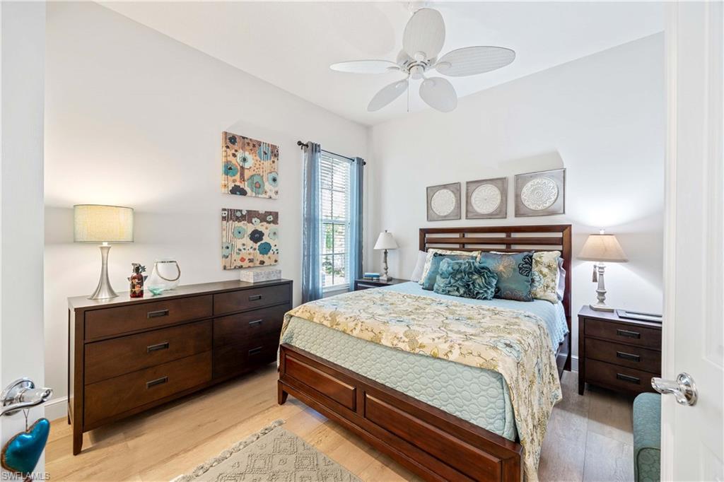 ISLAND WALK - Residential