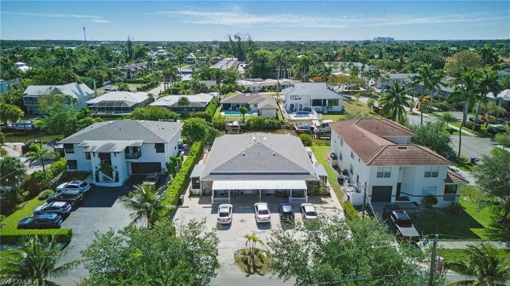 Naples, Florida, 34102, United States, 8 Bedrooms Bedrooms, ,8 BathroomsBathrooms,Residential,Active,1904197