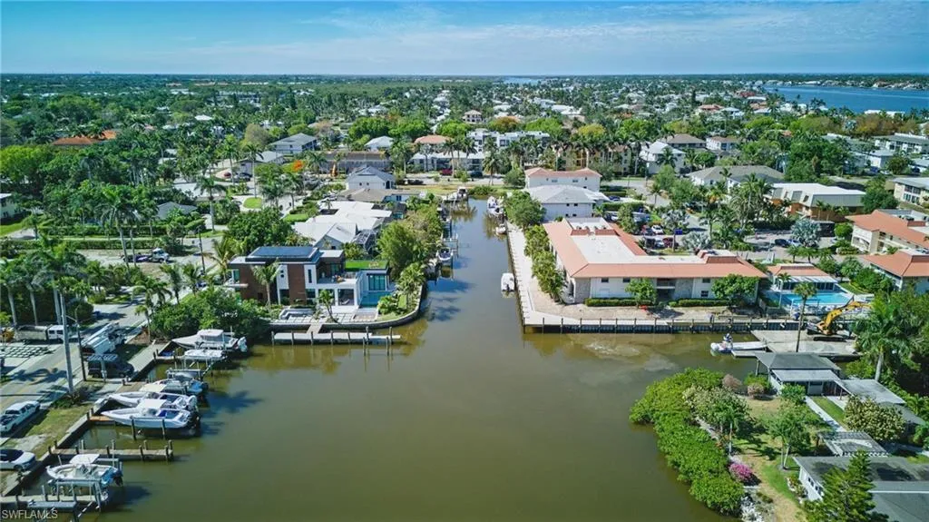 Naples, Florida, 34102, United States, 8 Bedrooms Bedrooms, ,8 BathroomsBathrooms,Residential,Active,1904197