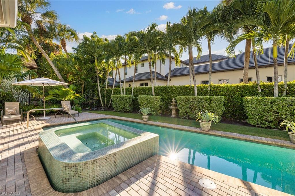 OLDE NAPLES - Residential