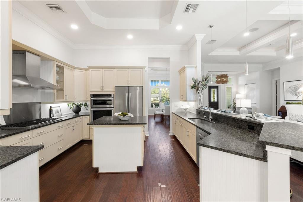 OLDE NAPLES - Residential