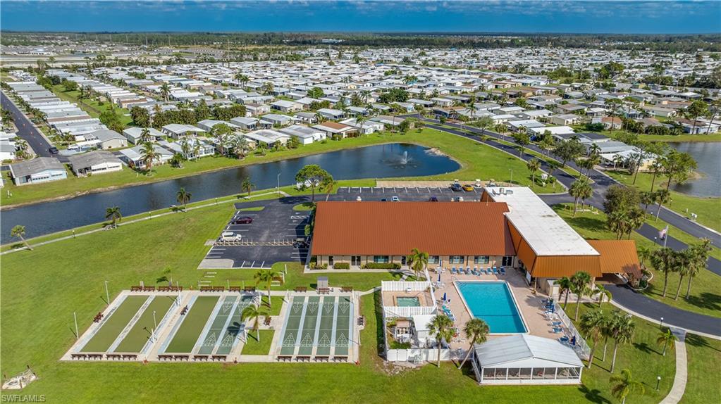 HORIZON VILLAGE - Residential