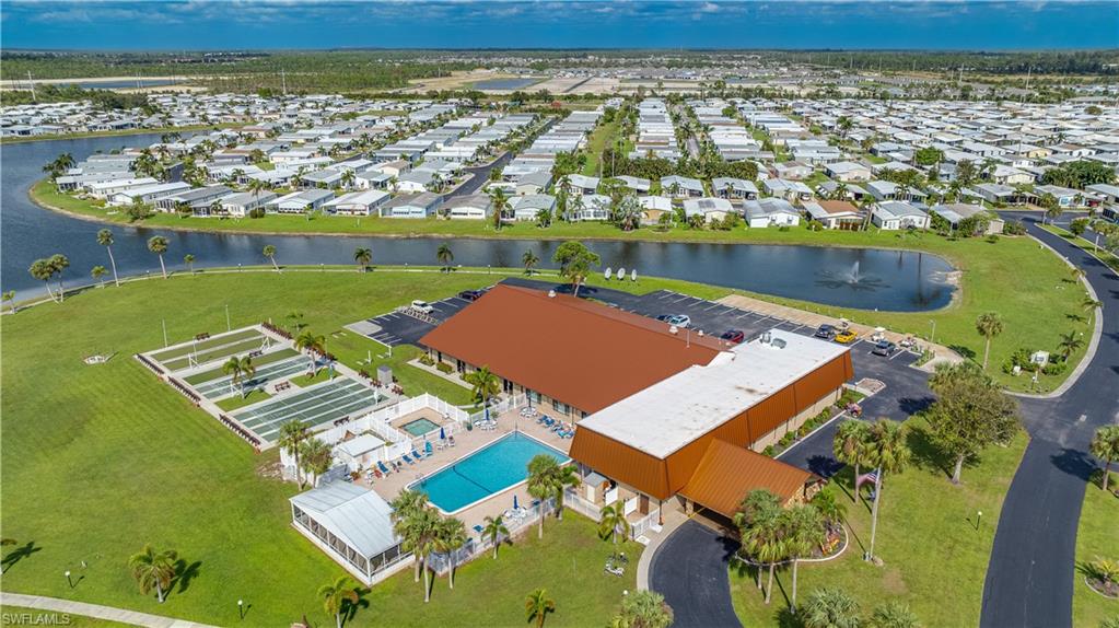 HORIZON VILLAGE - Residential