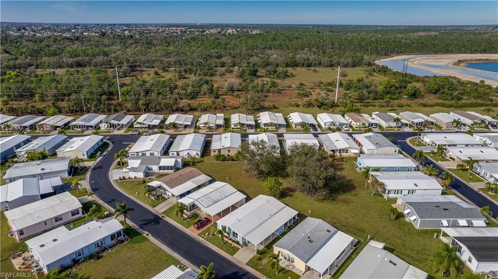 HORIZON VILLAGE - Residential