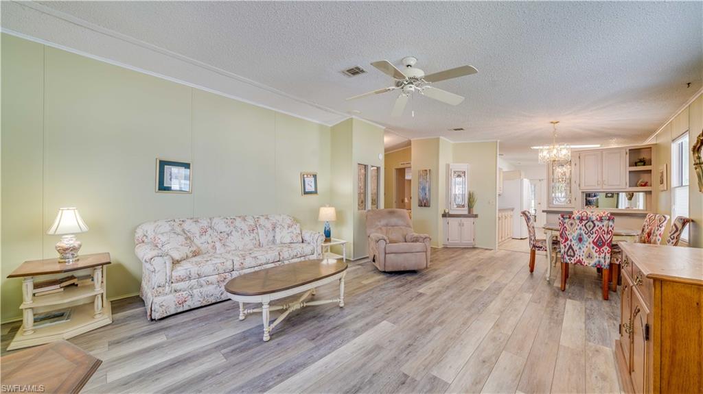 HORIZON VILLAGE - Residential