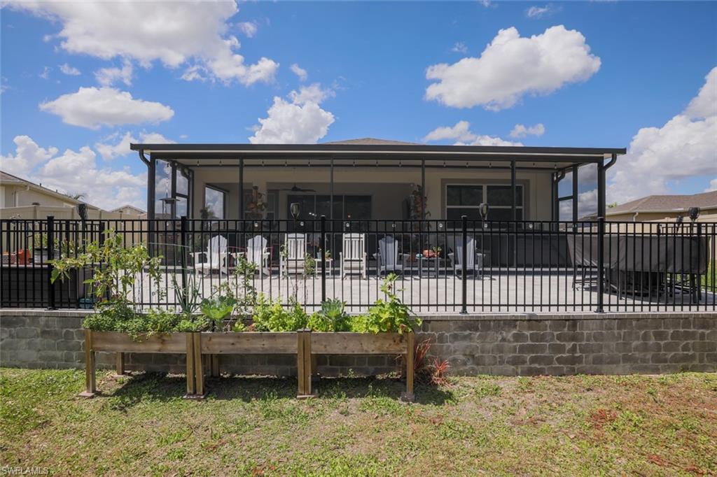 NORTH FORT MYERS - Residential