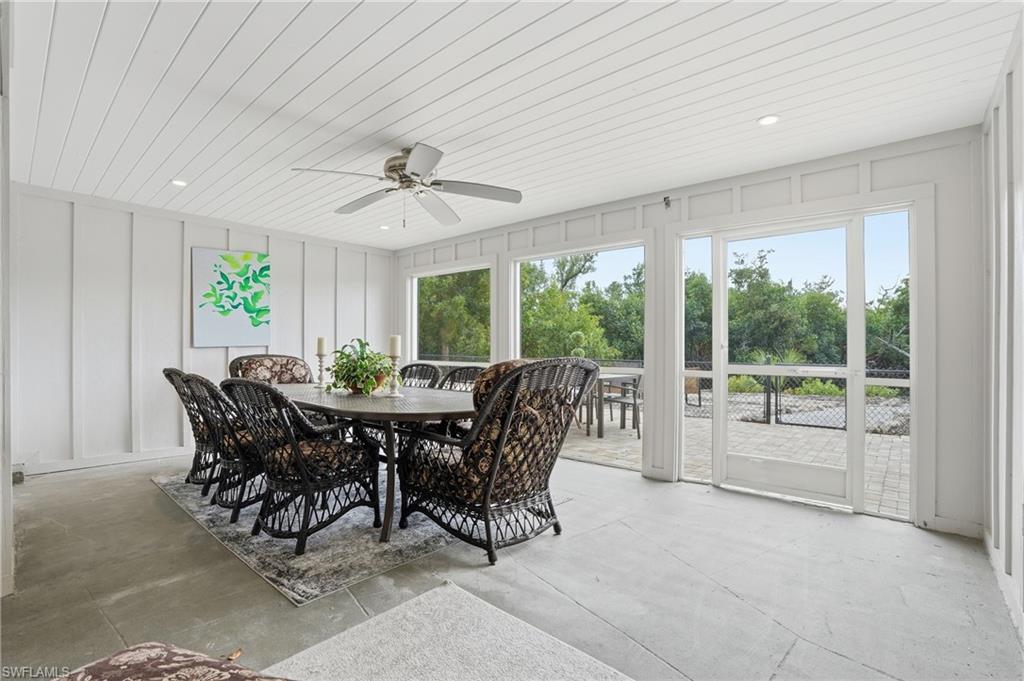 SANIBEL LAKE ESTATES - Residential