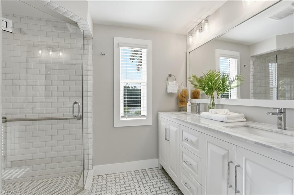 SANIBEL LAKE ESTATES - Residential