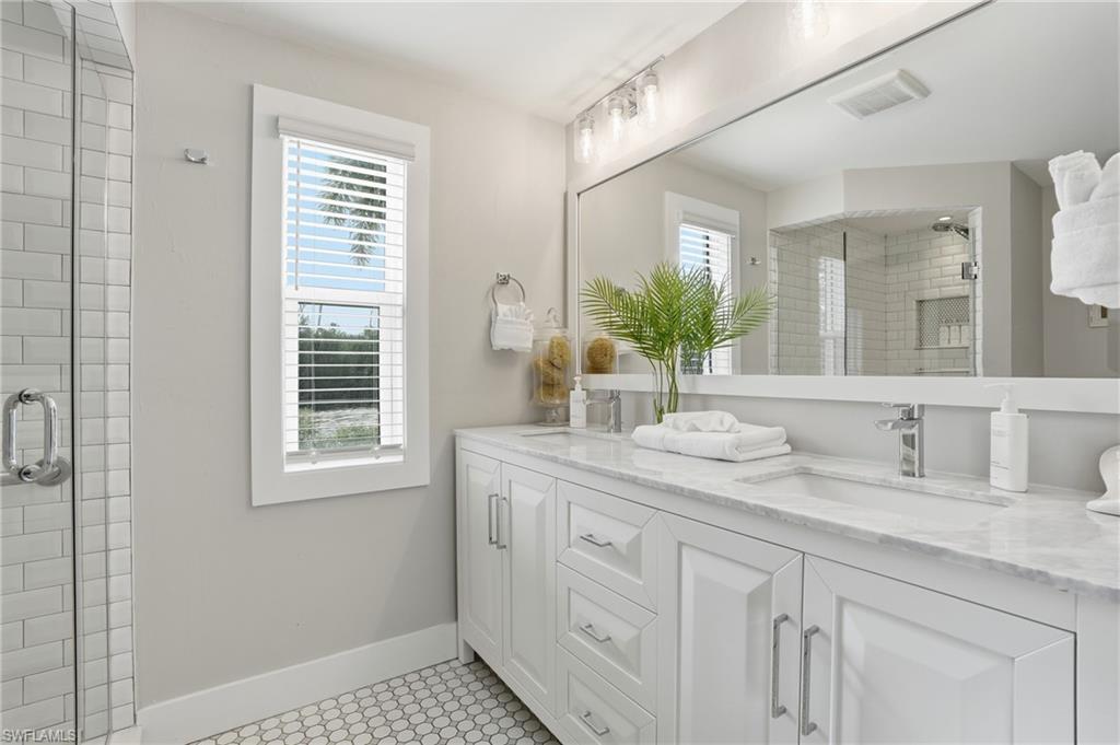 SANIBEL LAKE ESTATES - Residential