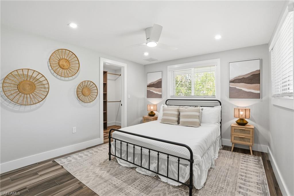 SANIBEL LAKE ESTATES - Residential