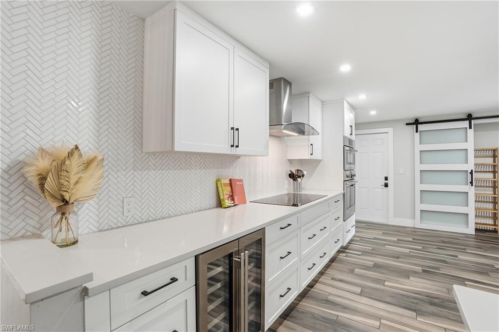 SANIBEL LAKE ESTATES - Residential