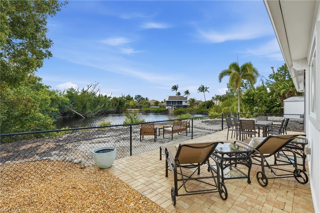 SANIBEL LAKE ESTATES - Residential