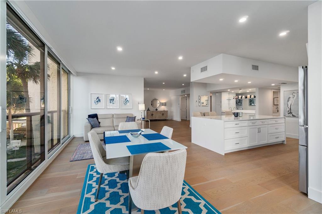 4031 Gulf Shore BLVD N 22