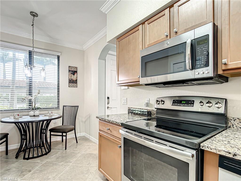 TREVI - Residential Lease