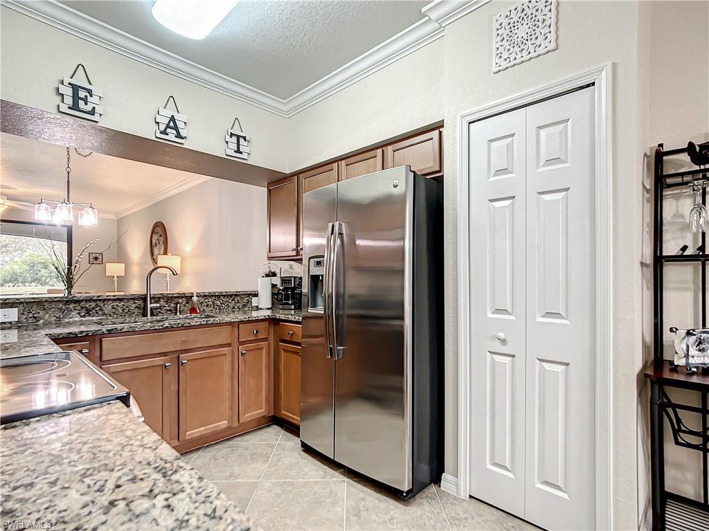 TREVI - Residential Lease