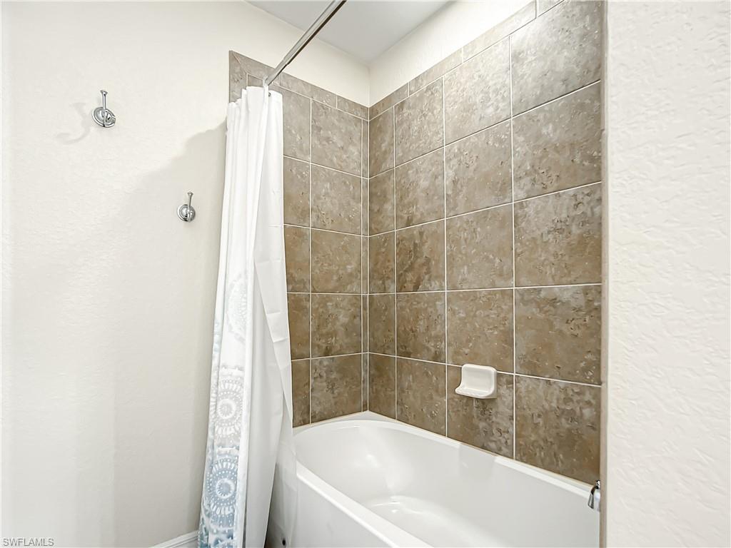 TREVI - Residential Lease