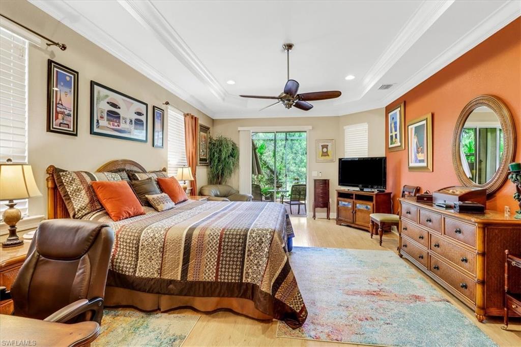 EMORY OAKS - Residential