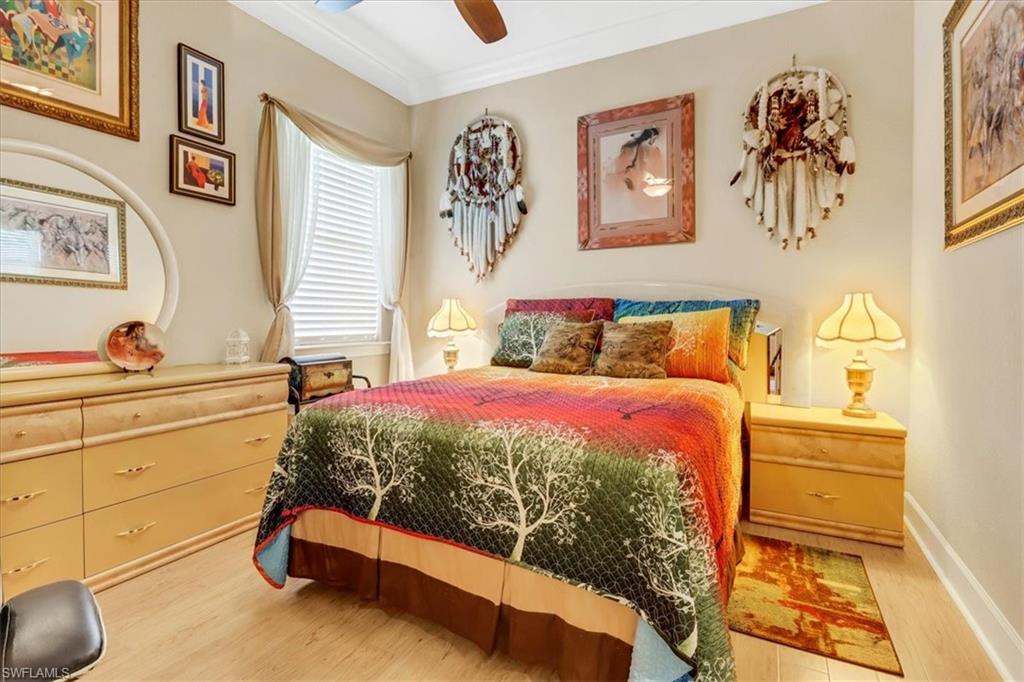 EMORY OAKS - Residential