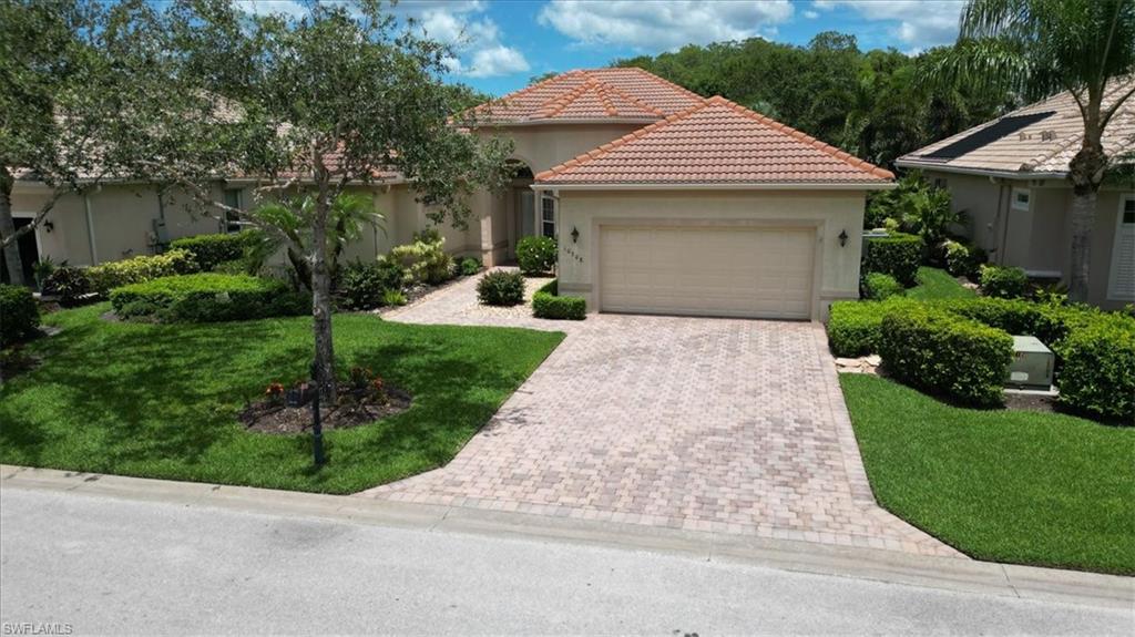 EMORY OAKS - Residential