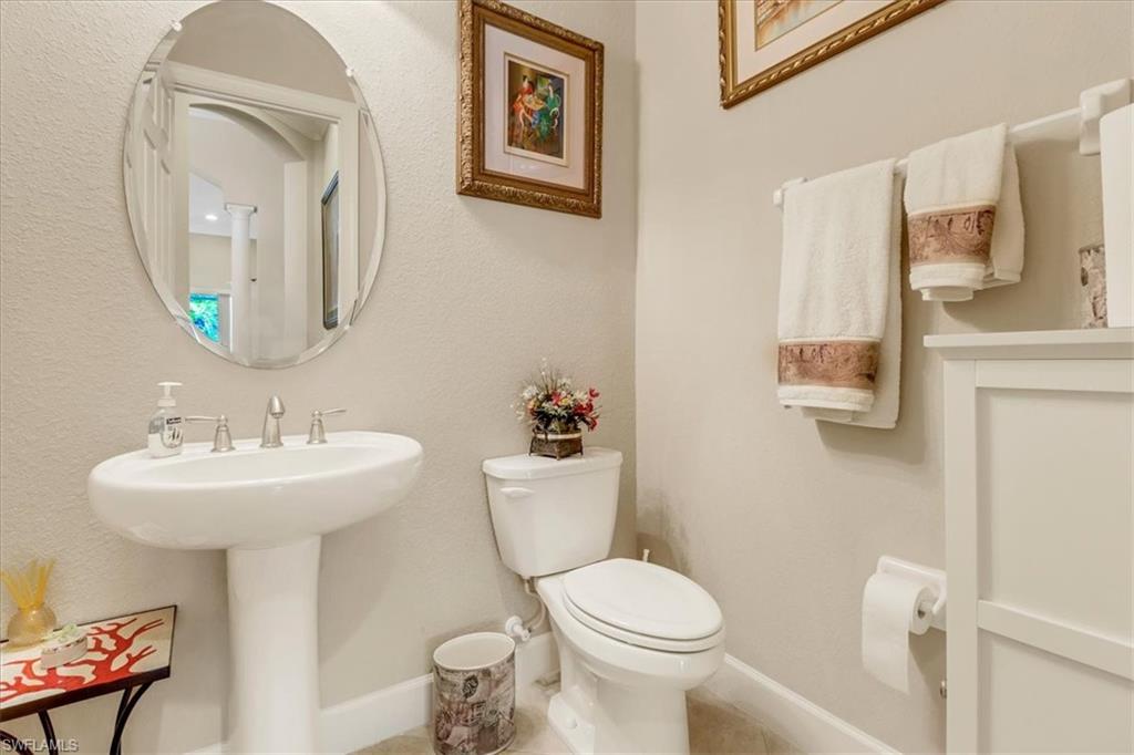 EMORY OAKS - Residential