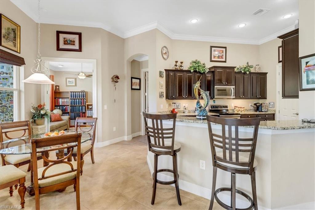 EMORY OAKS - Residential