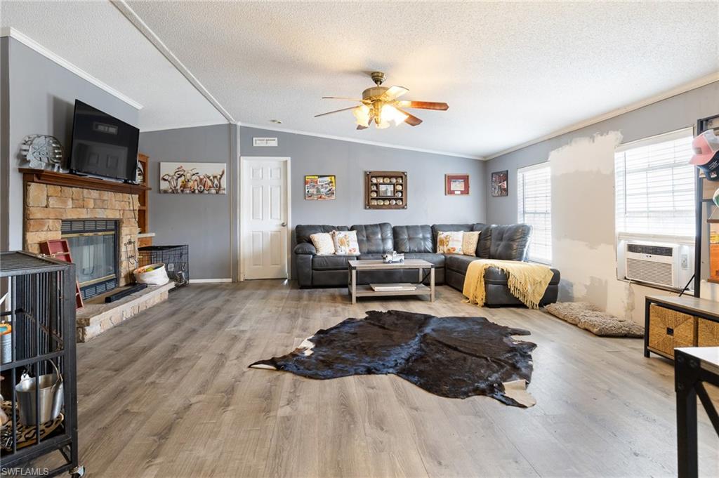 MONTURA RANCH ESTATES - Residential