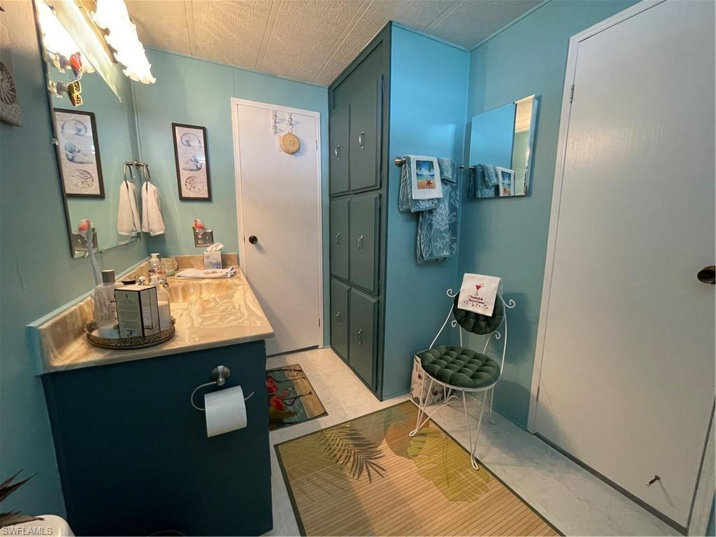 OLD BRIDGE VILLAGE - Residential