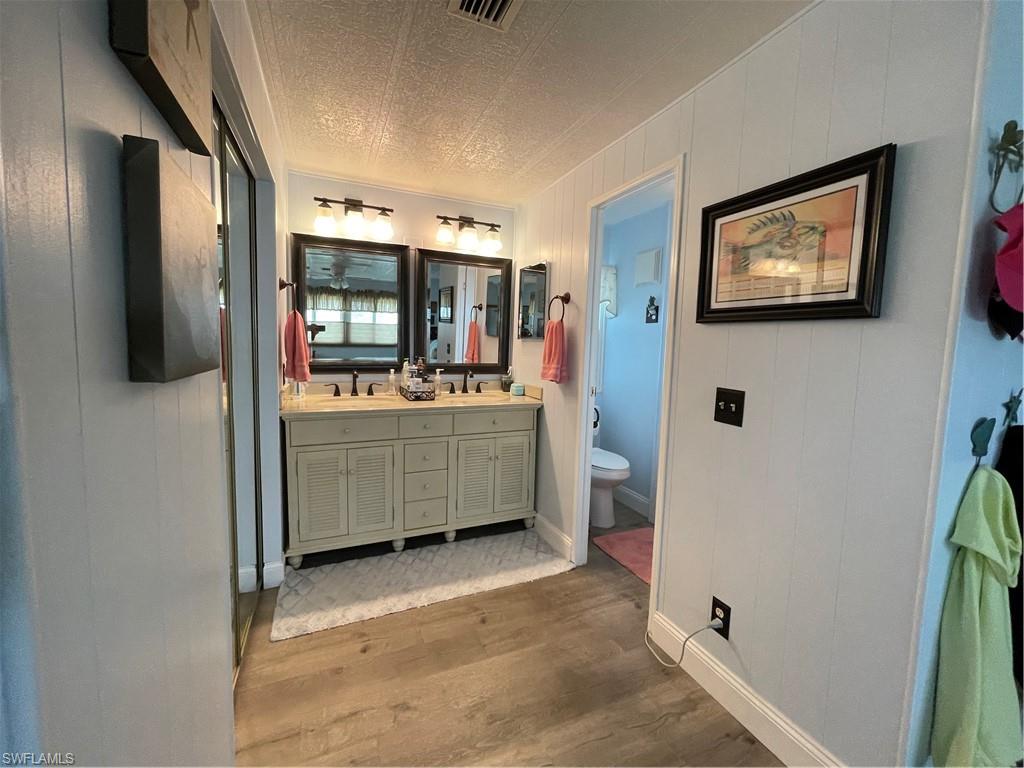 OLD BRIDGE VILLAGE - Residential