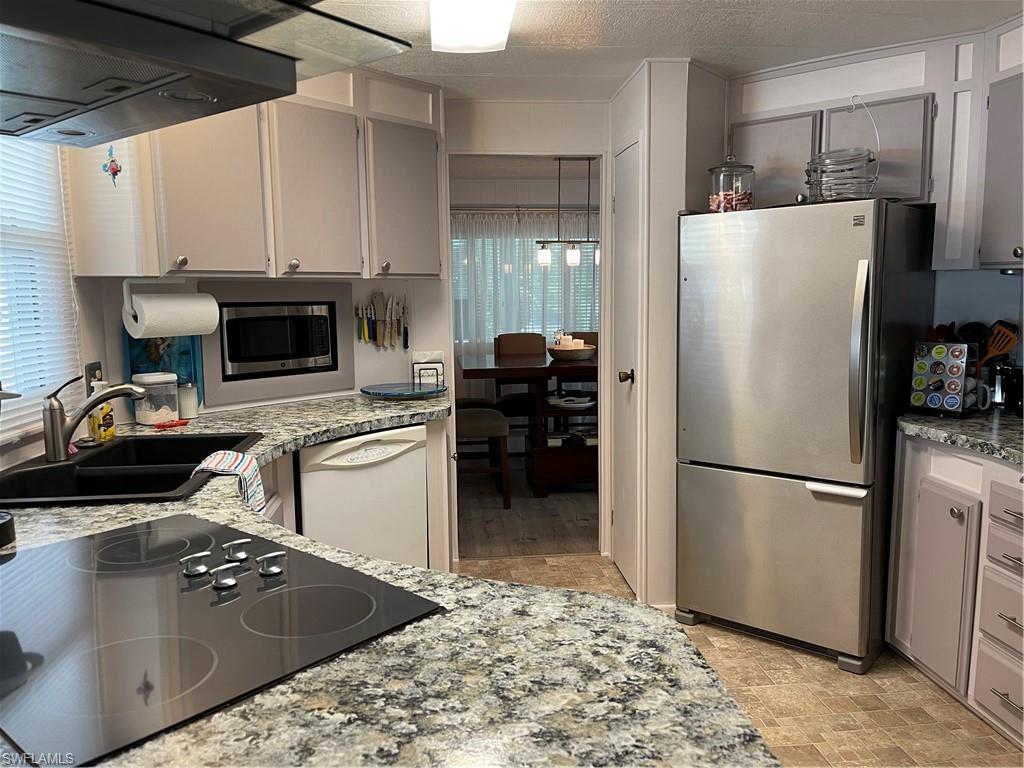 OLD BRIDGE VILLAGE - Residential