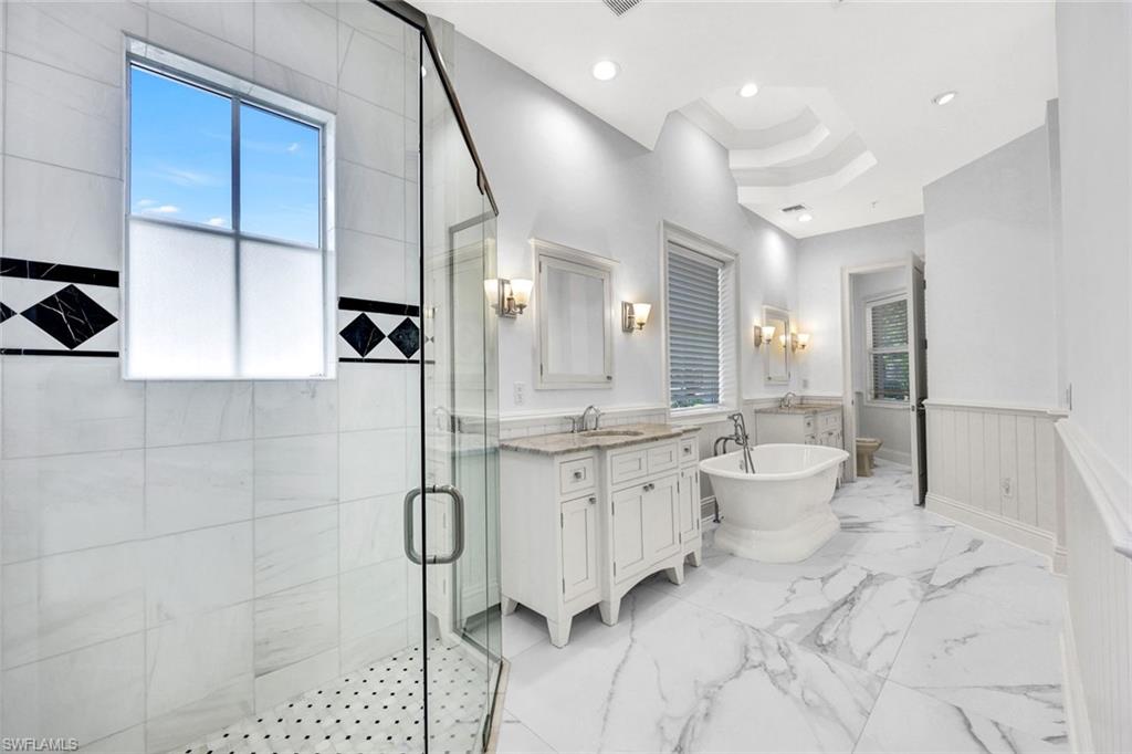 MOORINGS - Residential