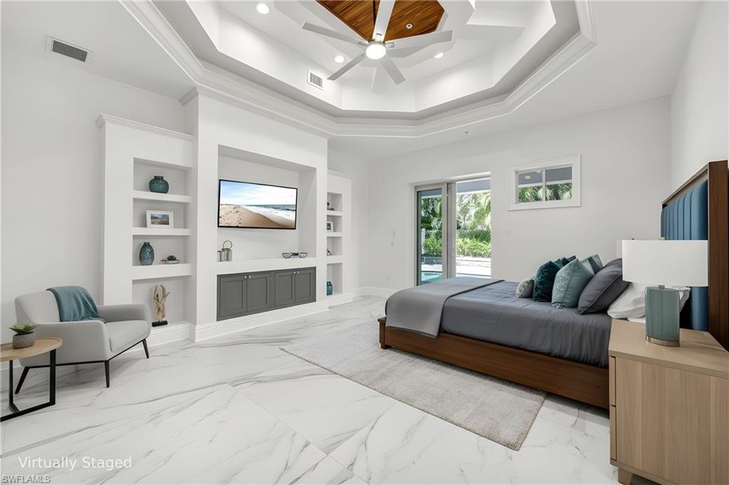 MOORINGS - Residential